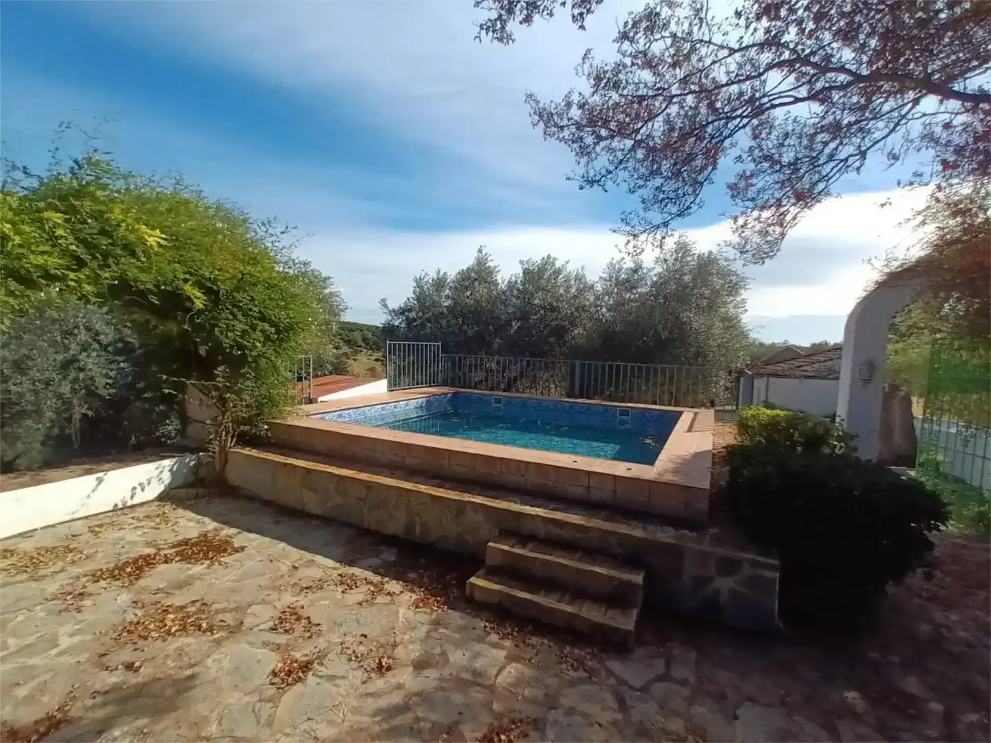 Piscina de Finca rústica en venda en Hornachuelos amb Jardí privat, Piscina i Moblat