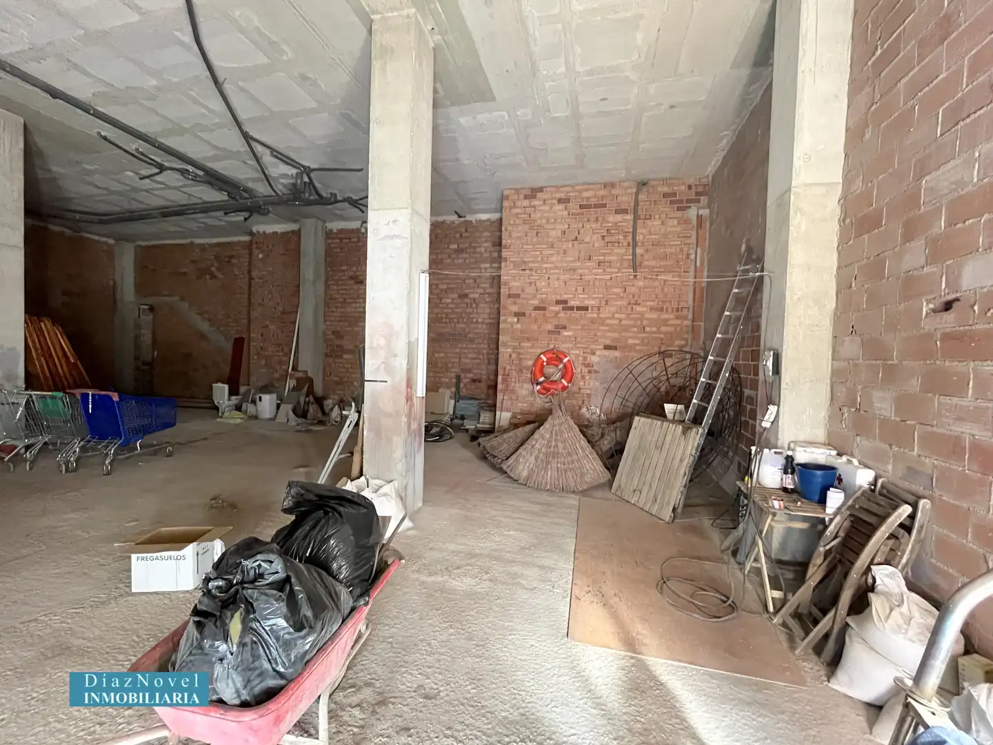Commercial properties for rent in Avenida de la Ilustración, 2, Campus de la Salud