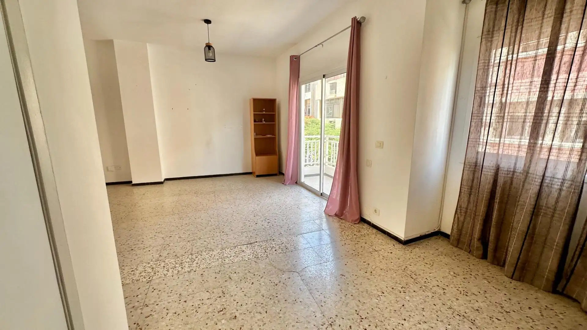 Living room of Flat for sale in Santa Cruz de Tenerife  with Storage room and Balcony