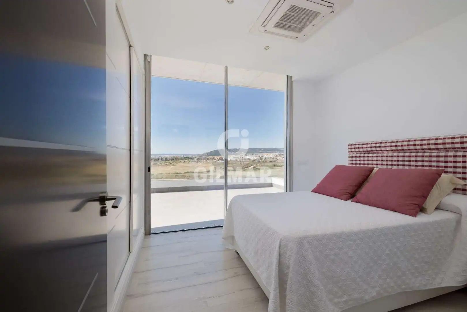 Habitación de Casa o chalet en venta en Zahara de los Atunes con Calefacción, Jardín privado y Piscina