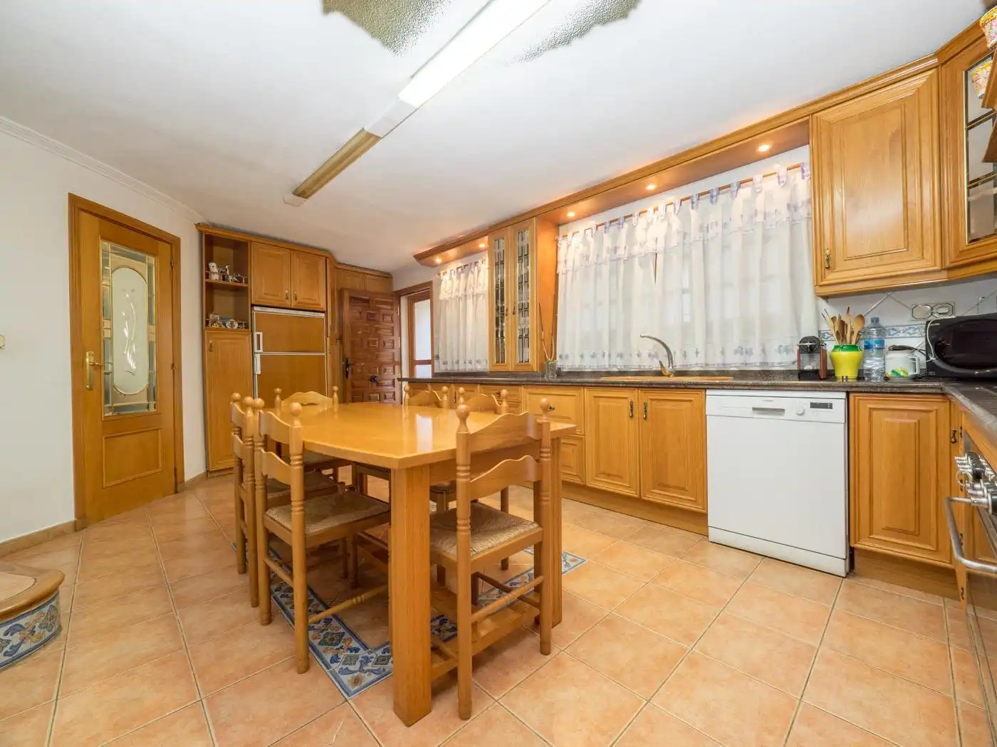 Cuina de Casa o xalet en venda en Partidas de Alicante