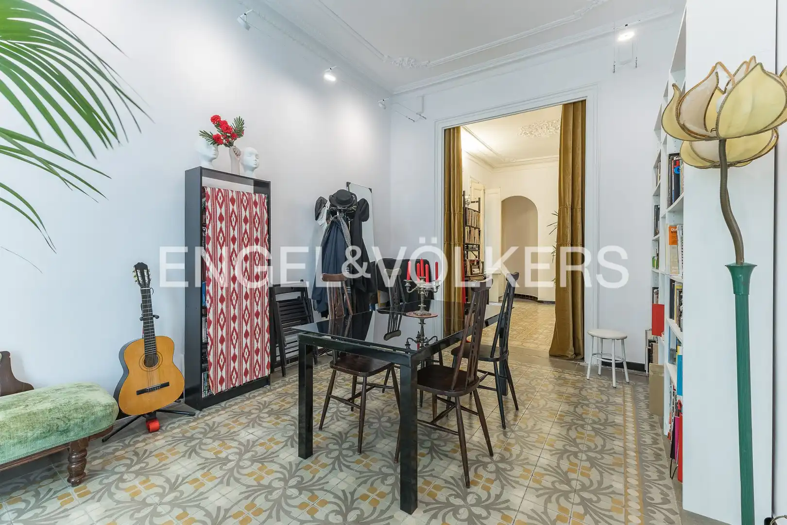 Appartamento con terrazza in vendita a Ciutat Vella, imagen 2
