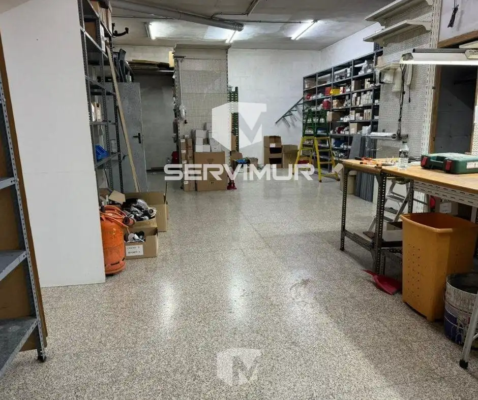 Edificio en venta en Carrer de Menéndez Pelayo, Estadi - Santa Anna
