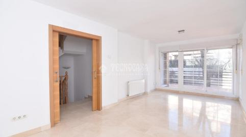 Foto 2 de Casa adosada en venda a Calle Siete Picos, Norte - Universidad, Móstoles