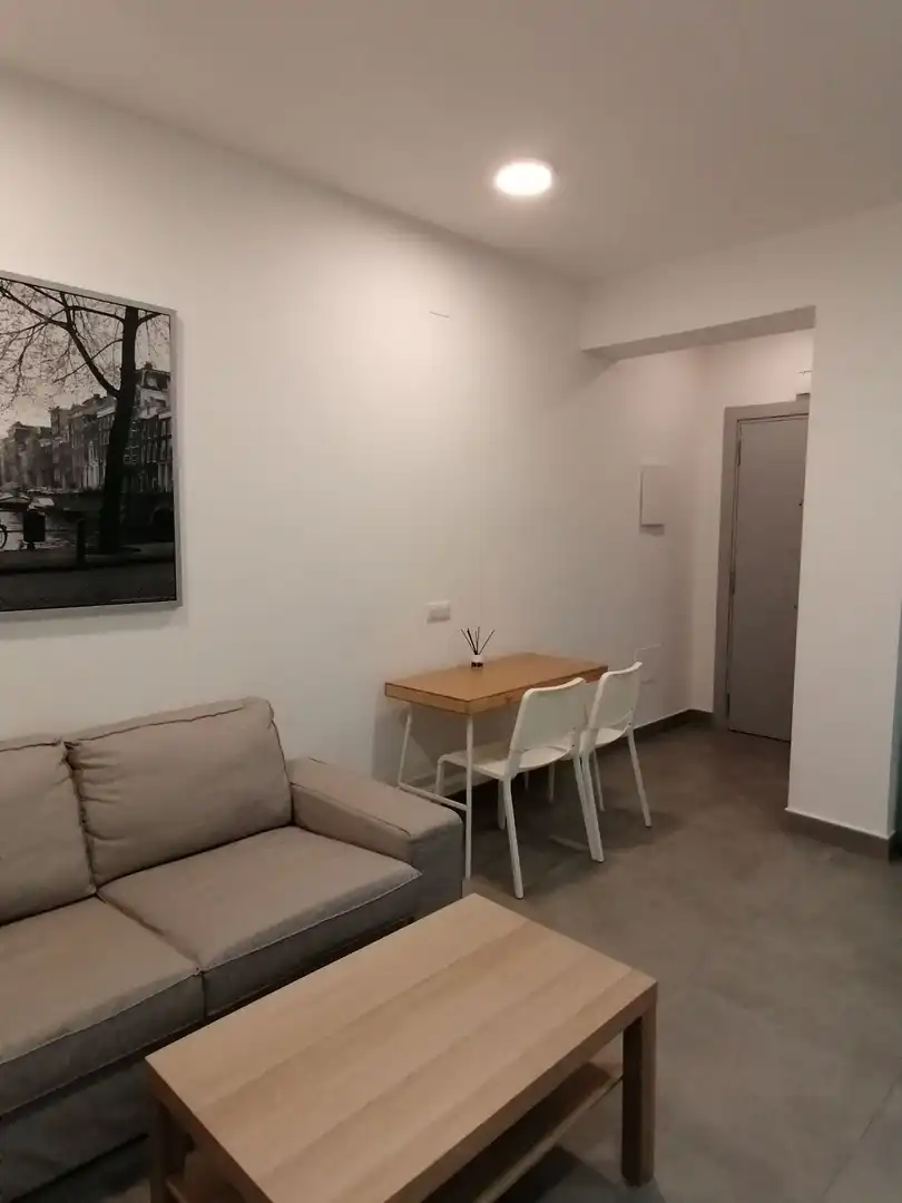 Flat for rent in Algeciras  with Furnished