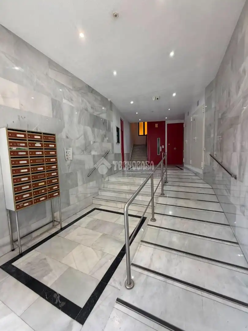 Flat for sale in Madrid  with Heating