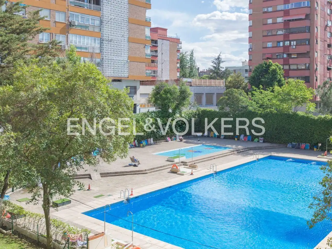 Flat with pool for sale in Ciudad Lineal, imagen 43