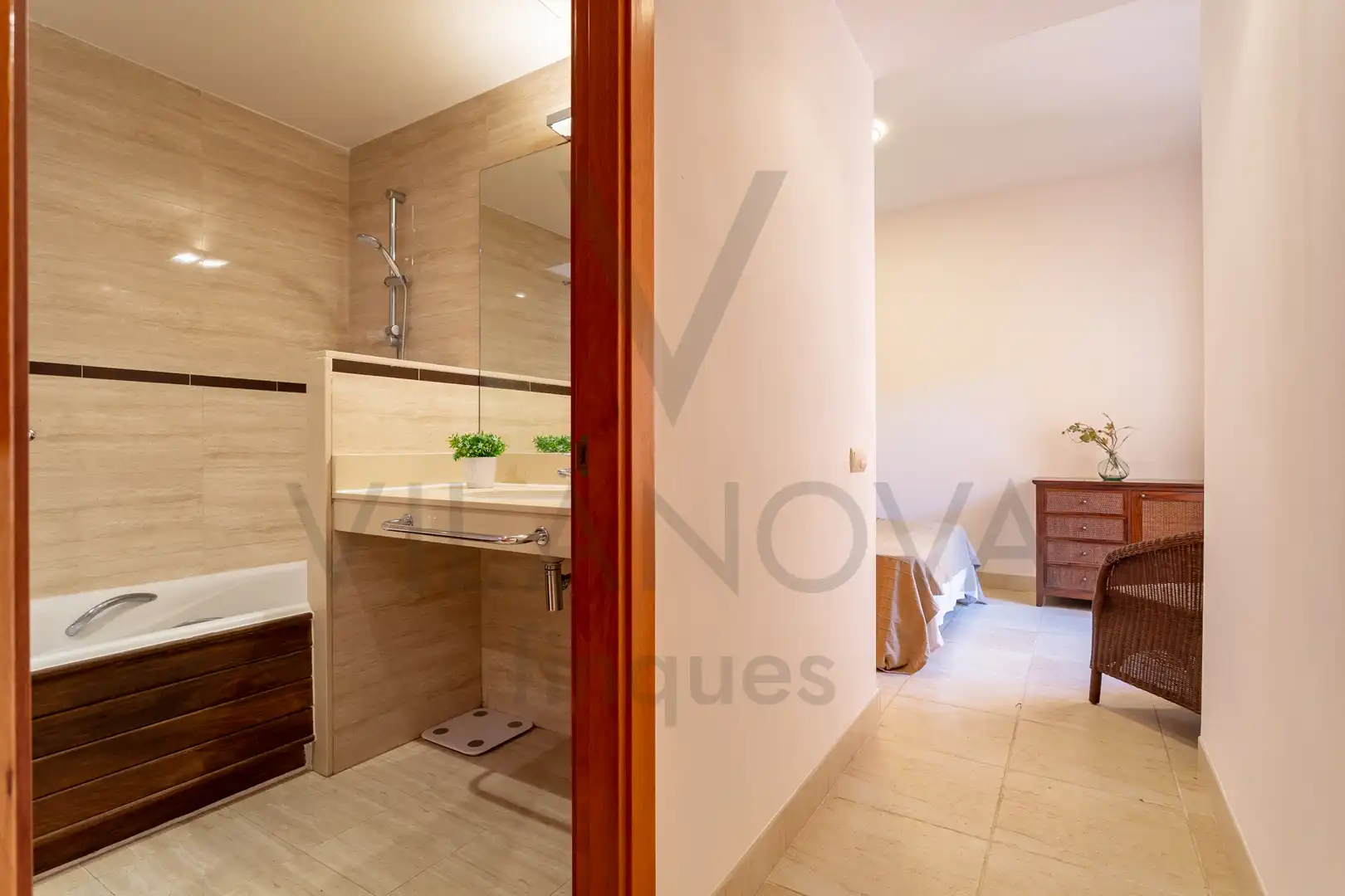 Adosado con piscina en venta en Carrer de les Mèlies, imagen 33