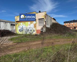 Vista exterior de Nau industrial de lloguer en Ponferrada