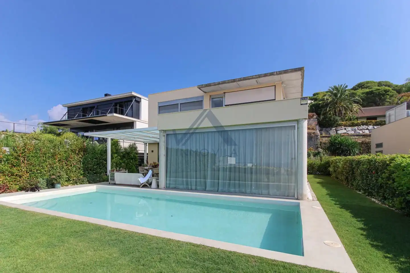 Schwimmbecken von Haus oder Chalet zum Verkauf in Sant Vicenç de Montalt mit Klimaanlage, Privatgarten und Terrasse