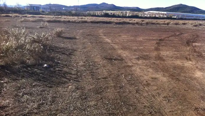 Terreny industrial en venda en  Logroño