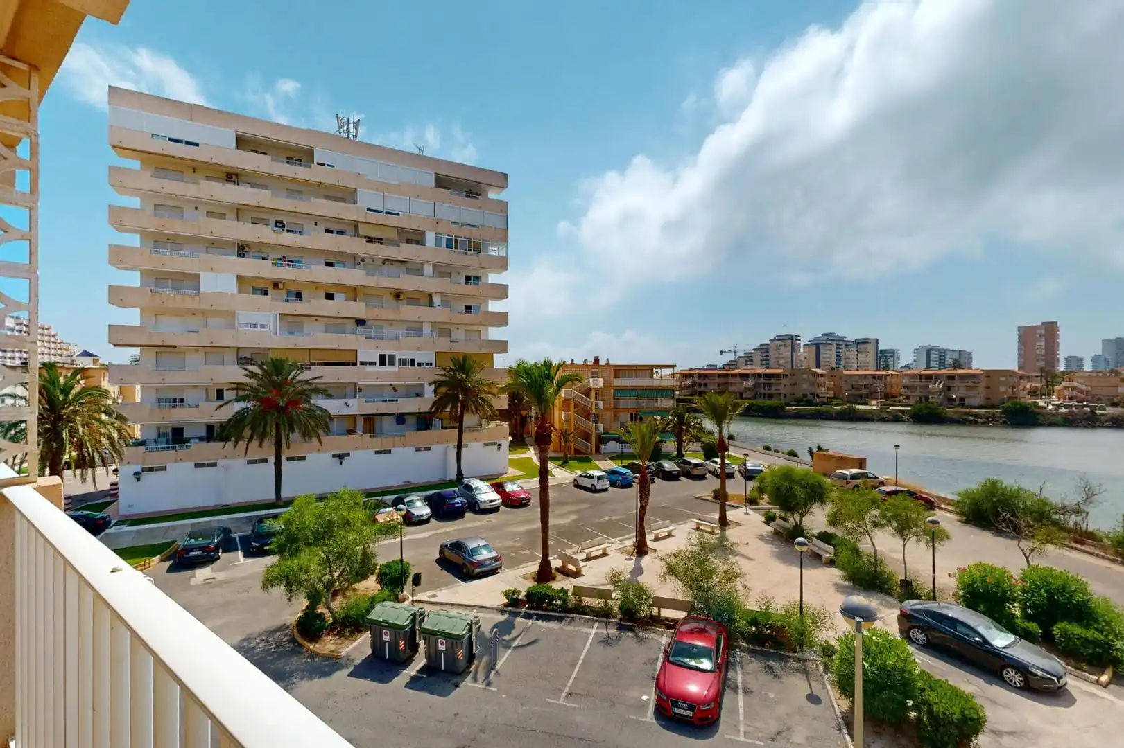 Exterior view of Apartments for sale in La Manga del Mar Menor  with Terrace and Community pool