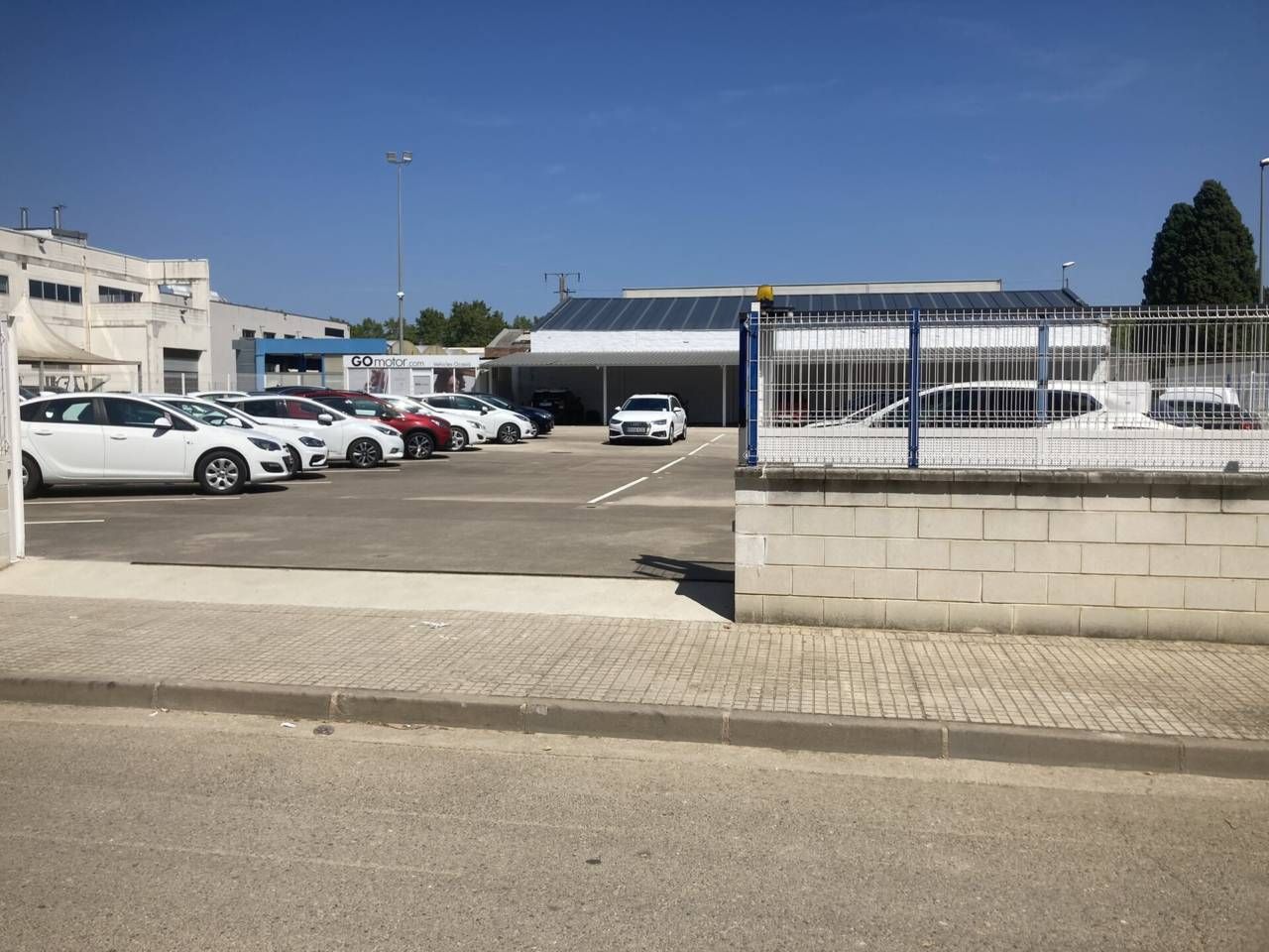 Parking of Residential for sale in Salt