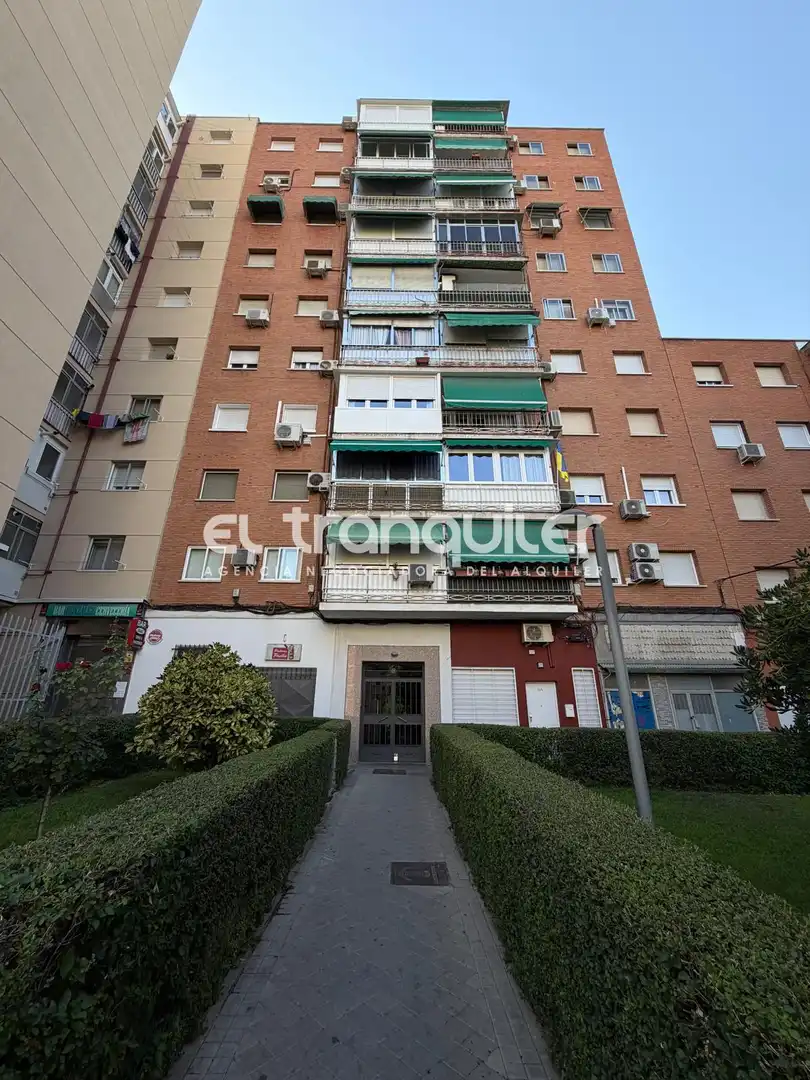 Flat for rent in Calle Ampurdan, Zarzaquemada