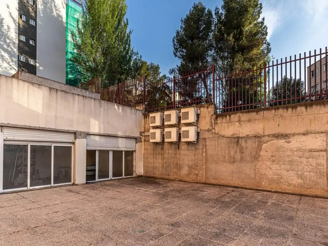 Exterior view of Commercial properties for sale in Coslada  with Heating and Terrace