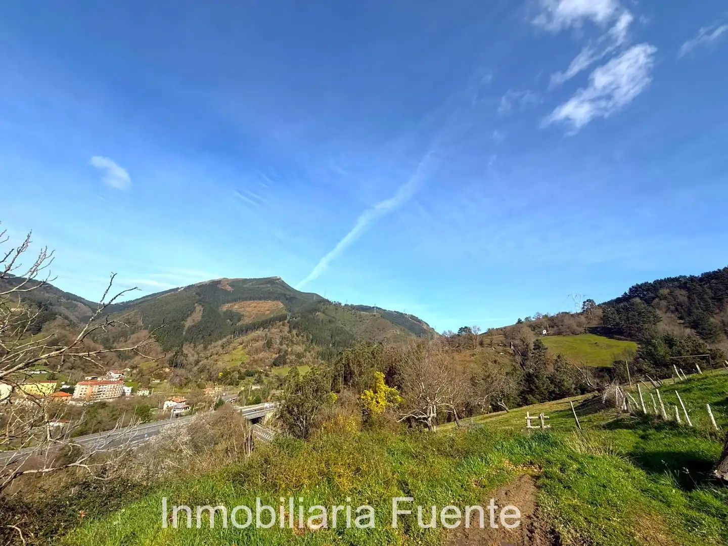 Vista exterior de Casa o chalet en venta en Güeñes
