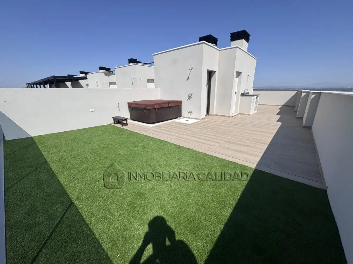 Terraza de Piso en venta en Santa Pola con Calefacción, Trastero y Piscina