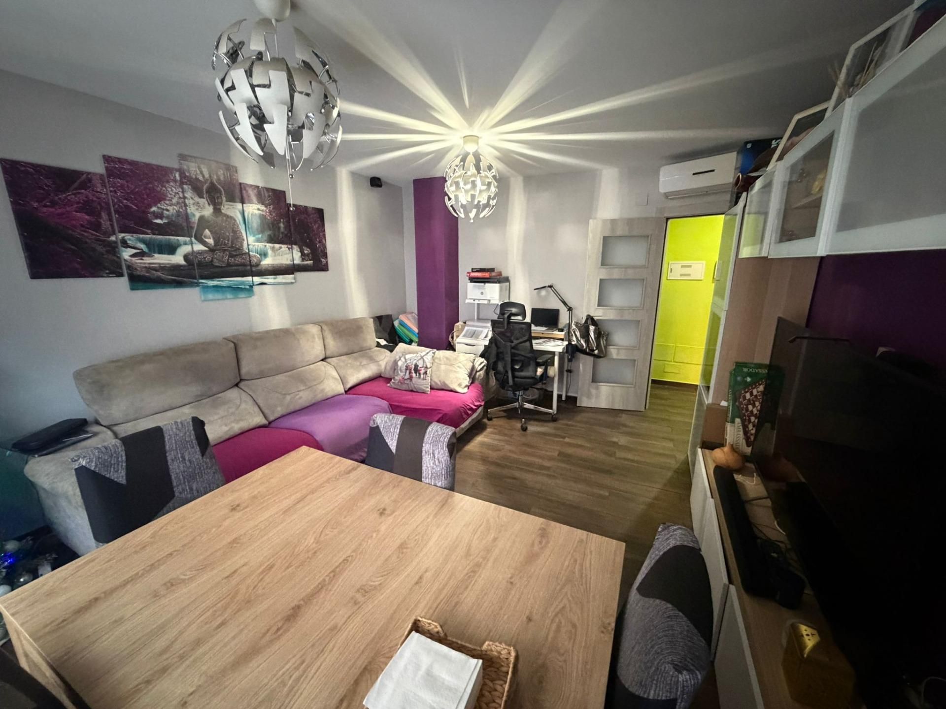 Sala d'estar de Pis en venda en  Albacete Capital amb Calefacció, Traster i Balcó