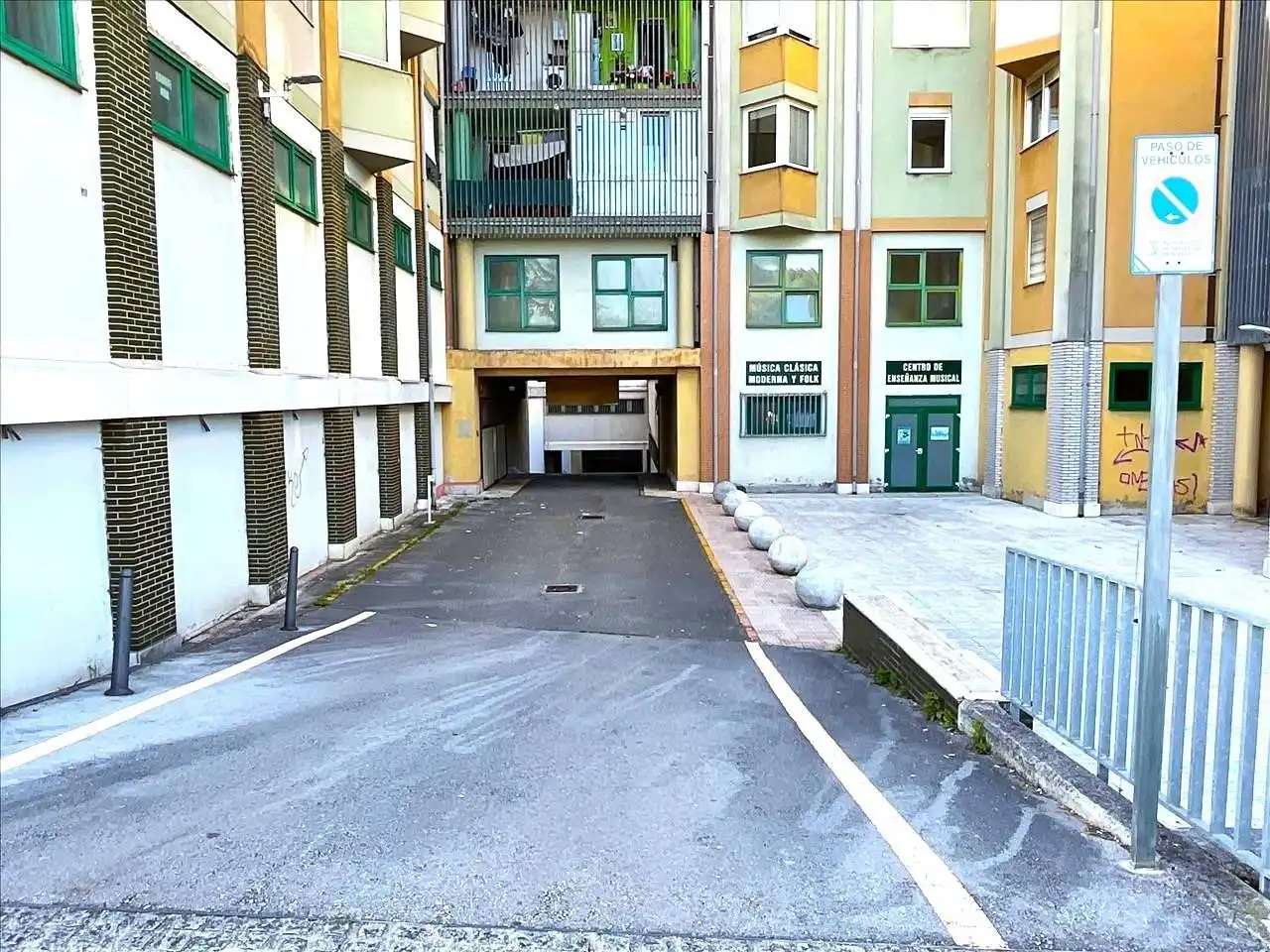 Aparcament de Local en venda en Santa Cruz de Bezana