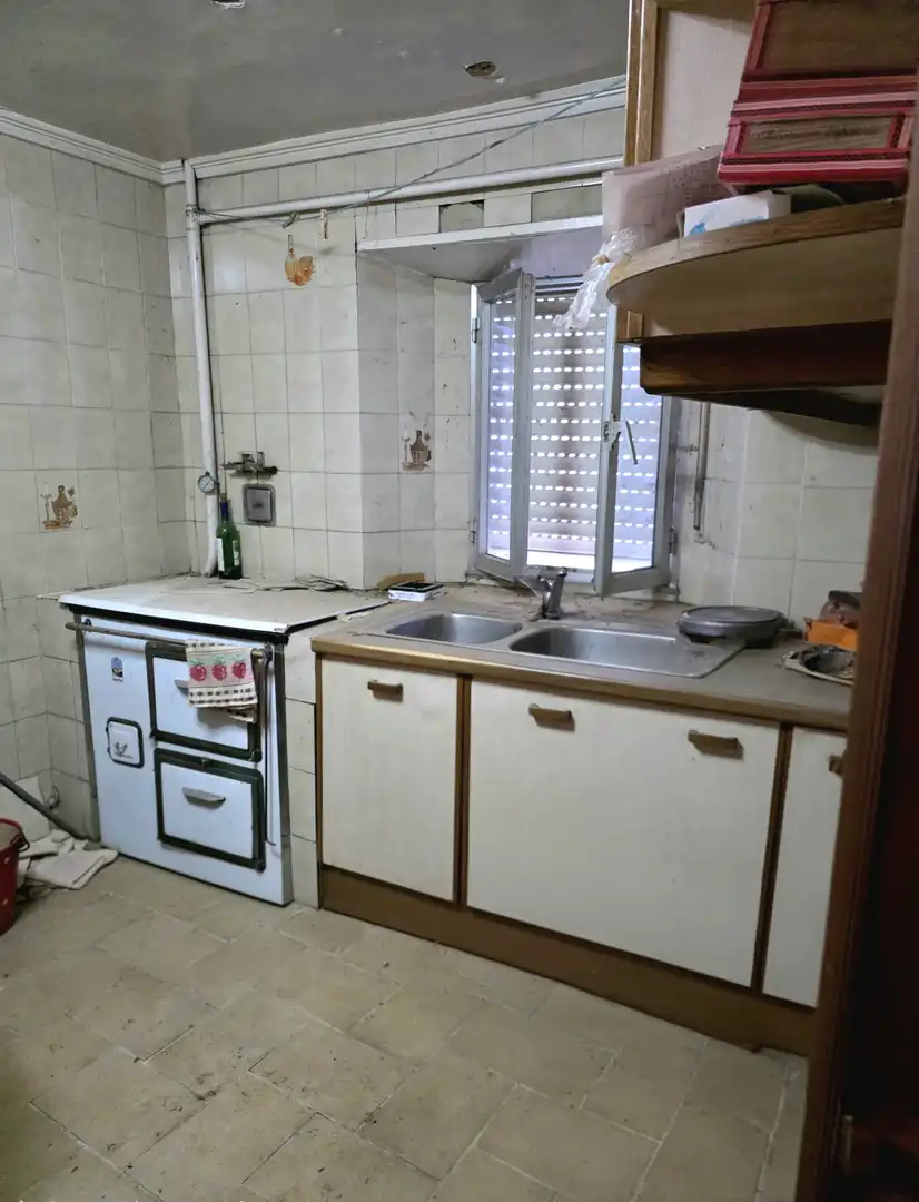 Cuina de Casa o xalet en venda en Aguilar de Campoo amb Traster