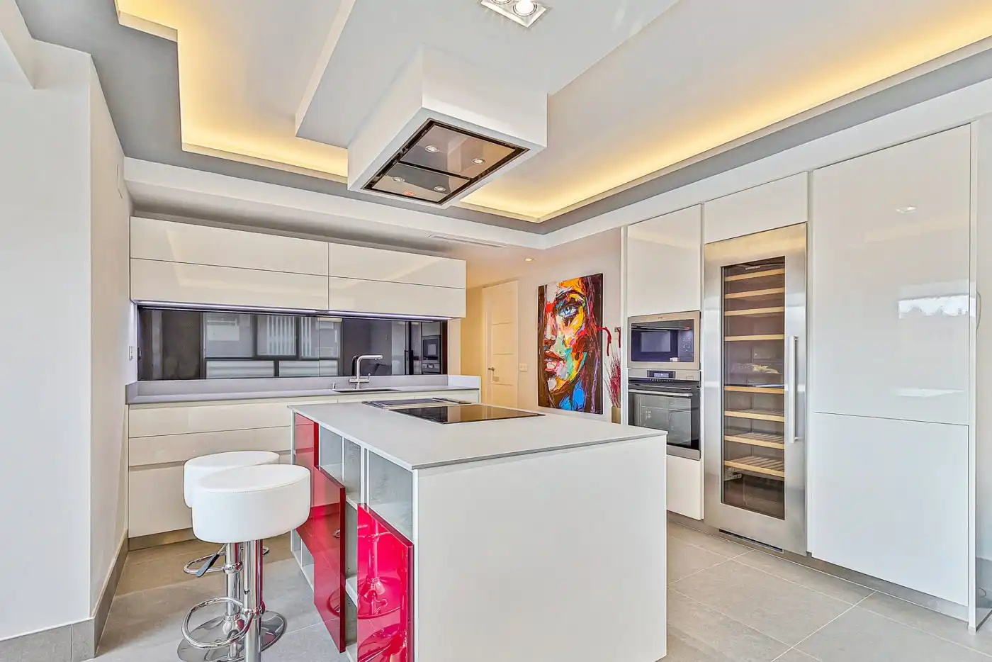 Flat for rent in Avenida DEL MAR, 7, Playa Bajadilla - Puertos