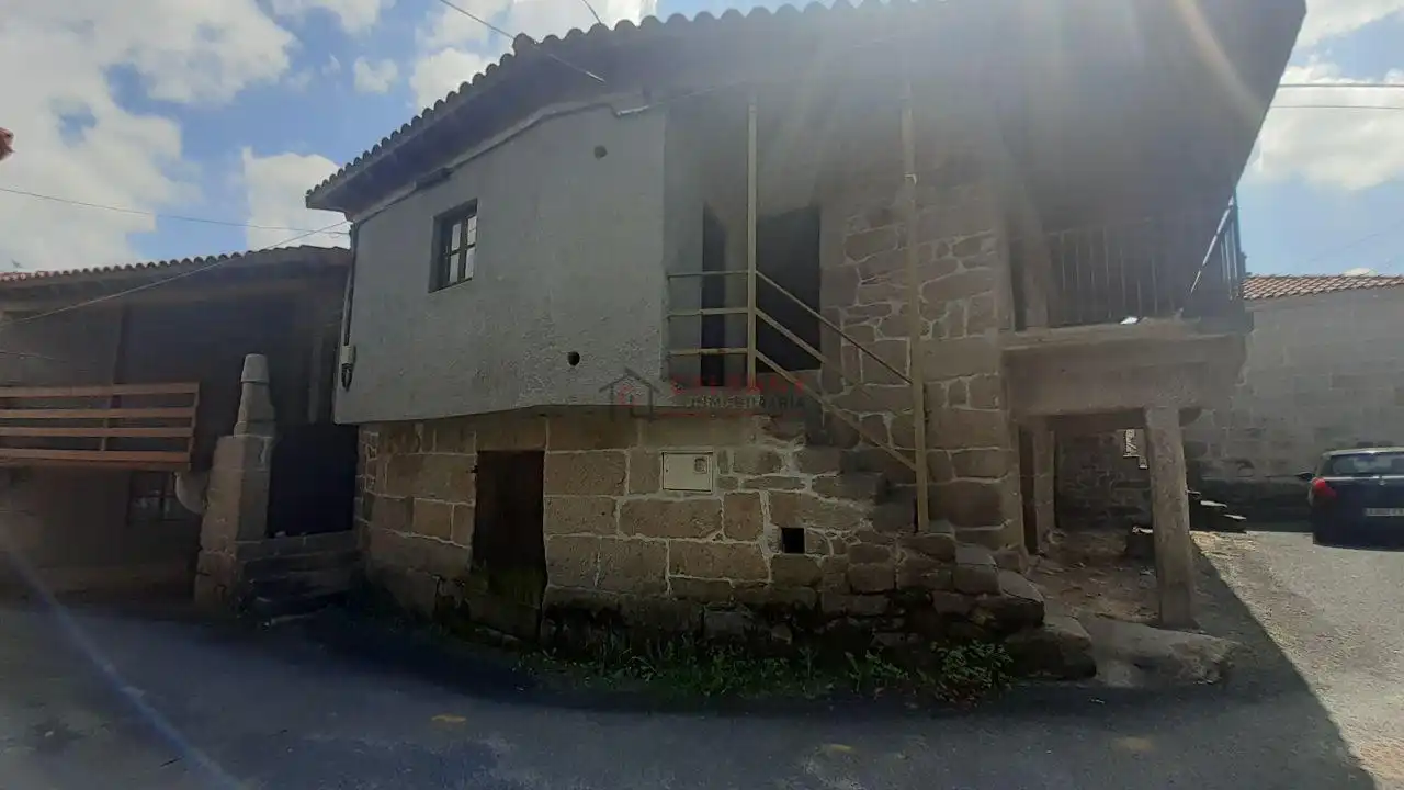 Vista exterior de Casa o chalet en venta en Paderne de Allariz con Balcón