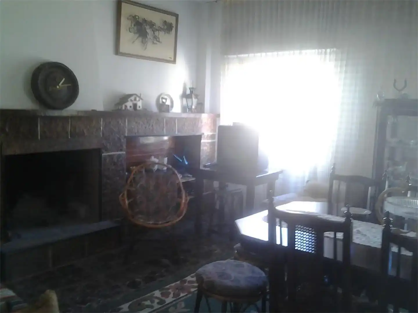 Sala d'estar de Casa adosada en venda en Almedina amb Balcó