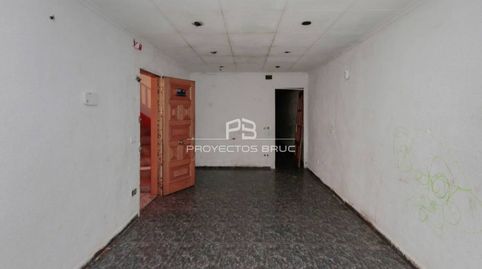 Foto 3 de Piso en venta en Calle Mahón, Egara, Terrassa