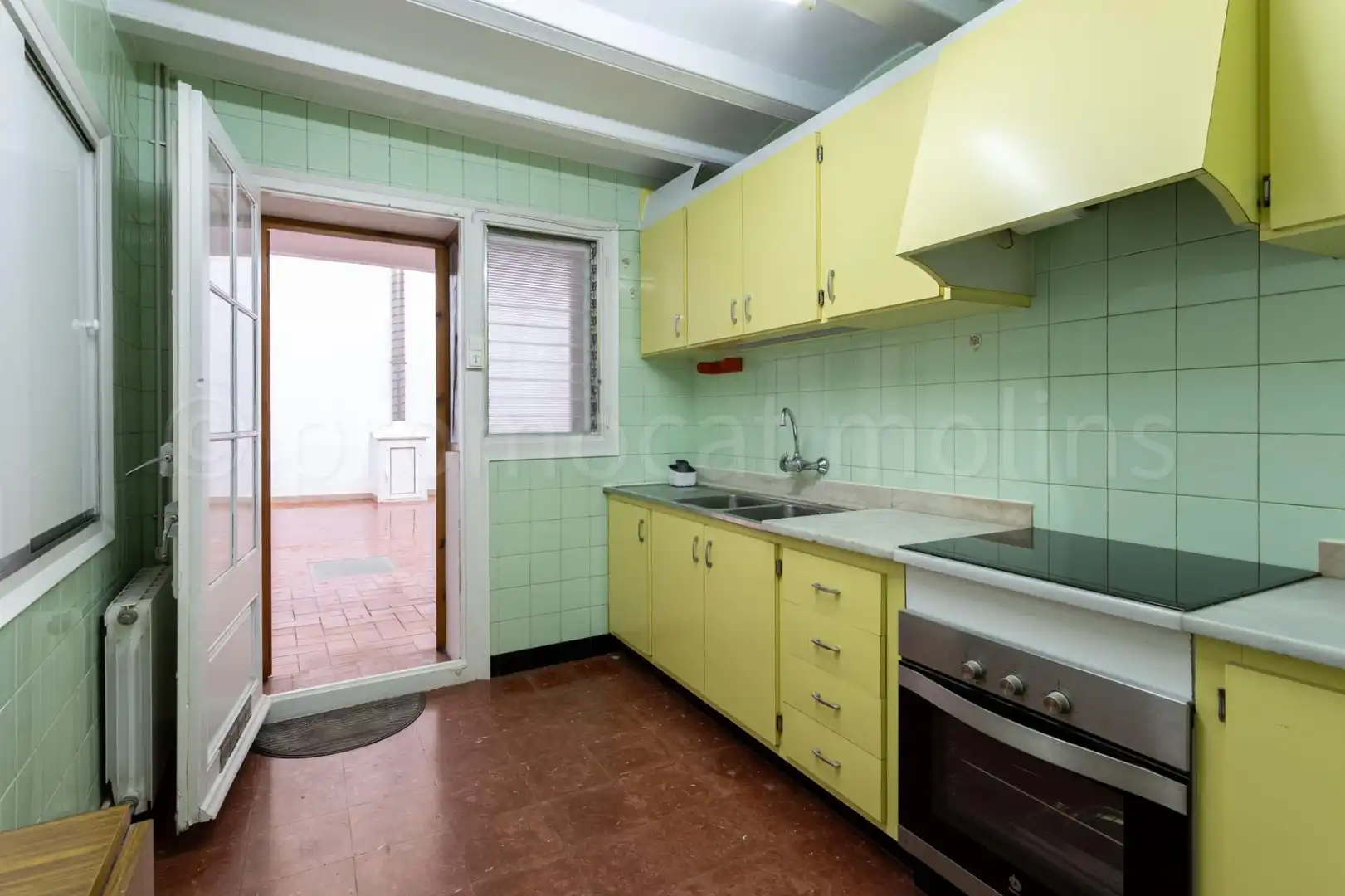 Küche von Haus oder Chalet zum Verkauf in Molins de Rei mit Terrasse, Abstellraum und Balkon