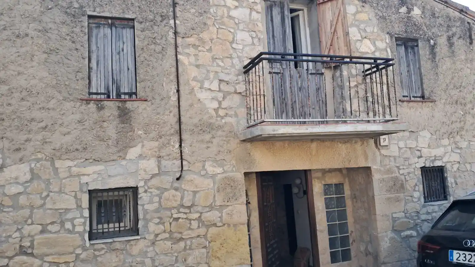 Vista exterior de Finca rústica en venda en Els Omells de na Gaia amb Balcó