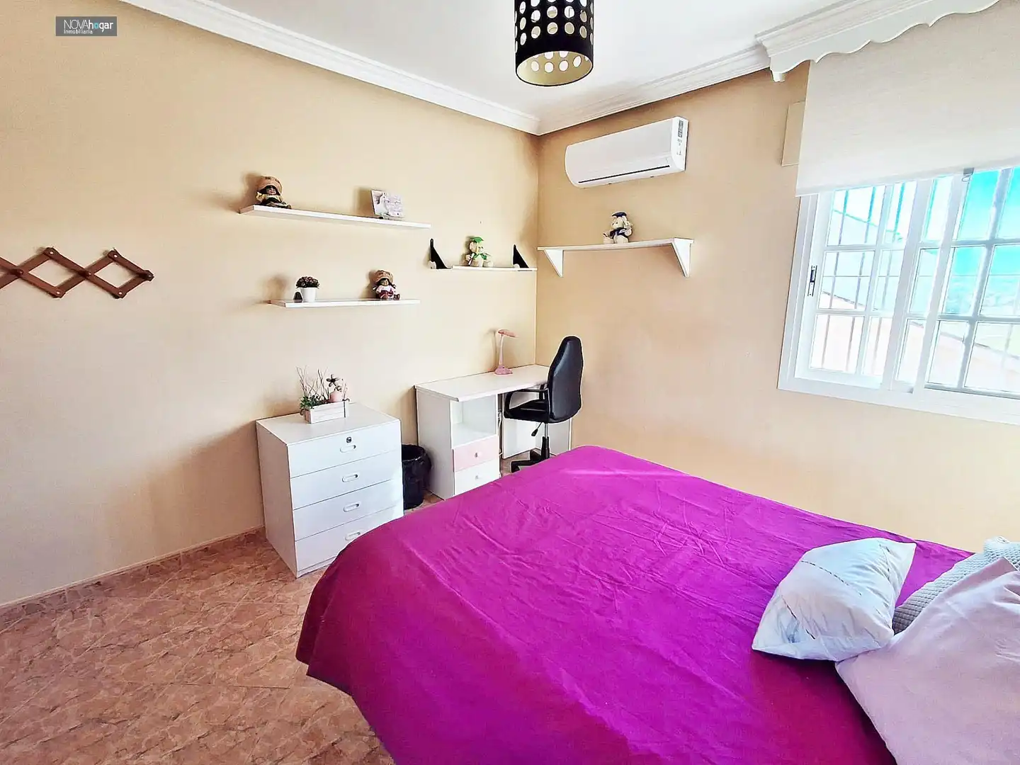Bedroom of Houses for rent in Málaga  with Air Conditioner, Heating and Terrace
