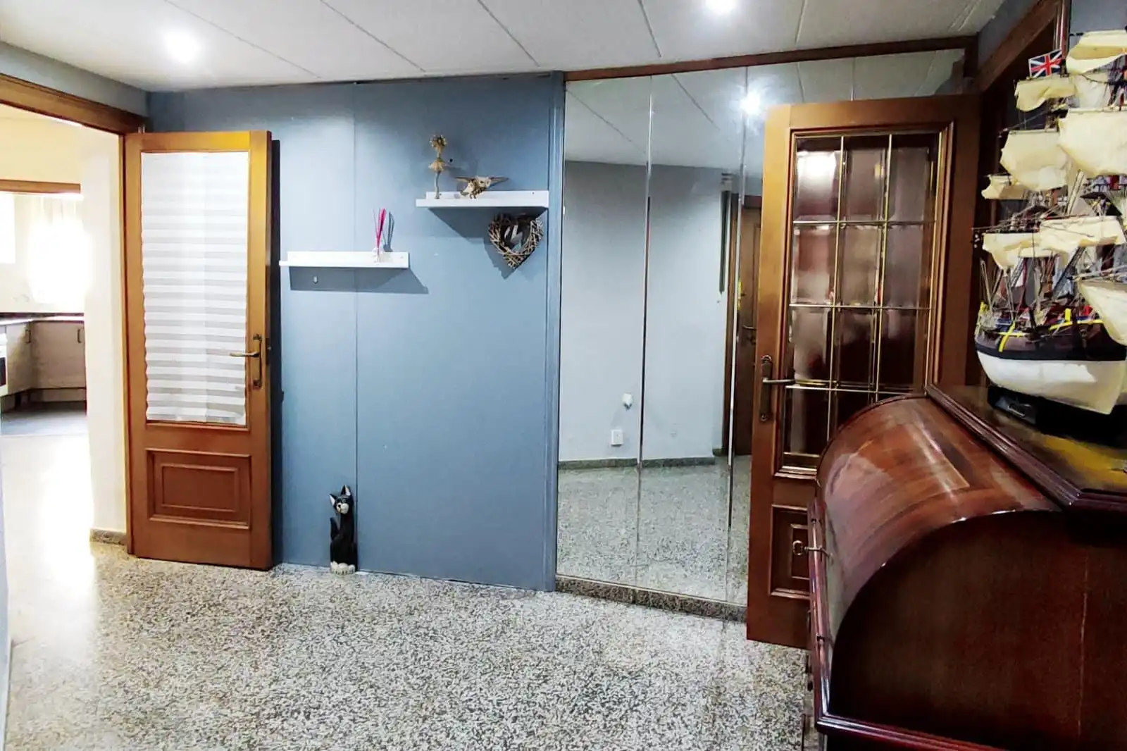 Wohnung zum Verkauf in Valencia mit Klimaanlage, Heizung und Terrasse