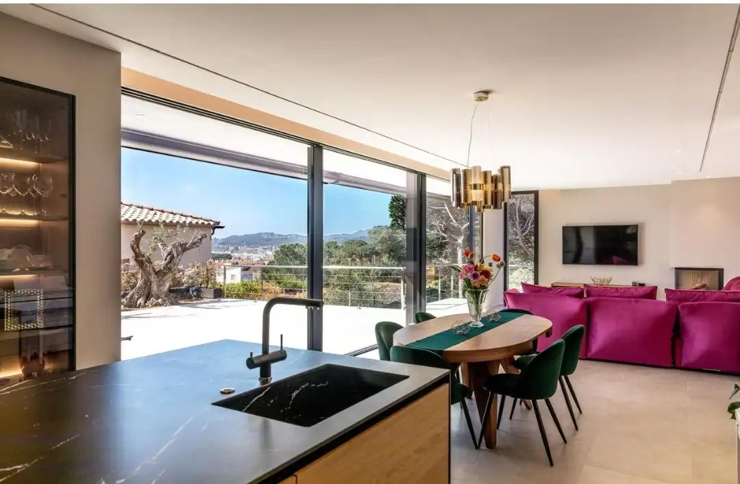 Cocina de Casa o chalet de alquiler en Castell d'Aro, Platja d'Aro i s'Agaró con Aire acondicionado, Calefacción y Jardín privado