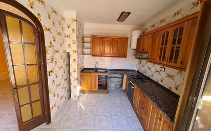 Kitchen of Flat for sale in Valls