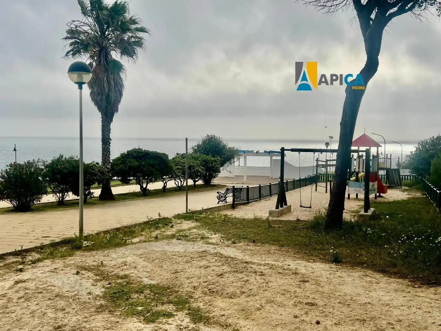 Haus oder Chalet zum Verkauf in Conil de la Frontera mit Klimaanlage und Möbliert