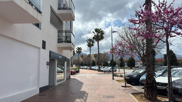 Local comercial en Alquiler en Centro