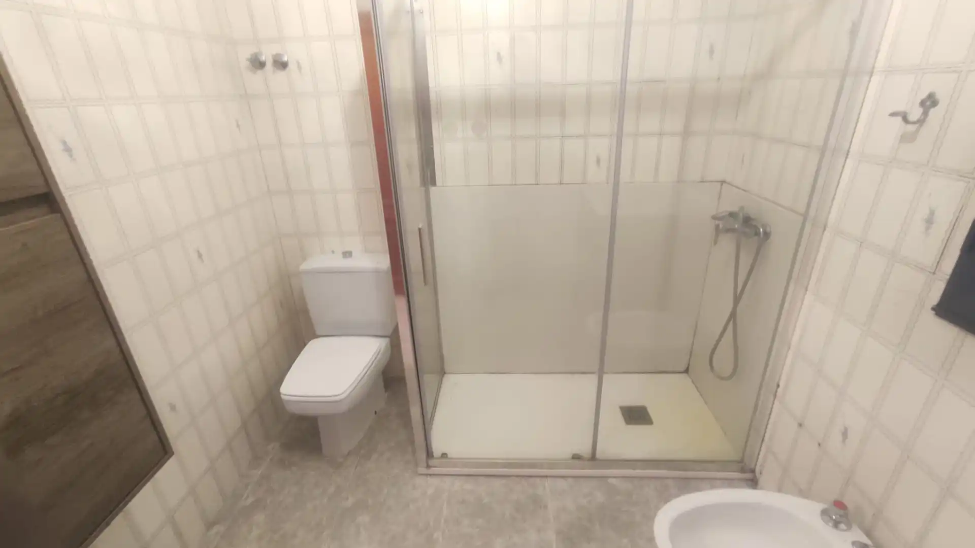 Baño de Casa o chalet en venta en San Cibrao das Viñas con Jardín privado, Terraza y Amueblado