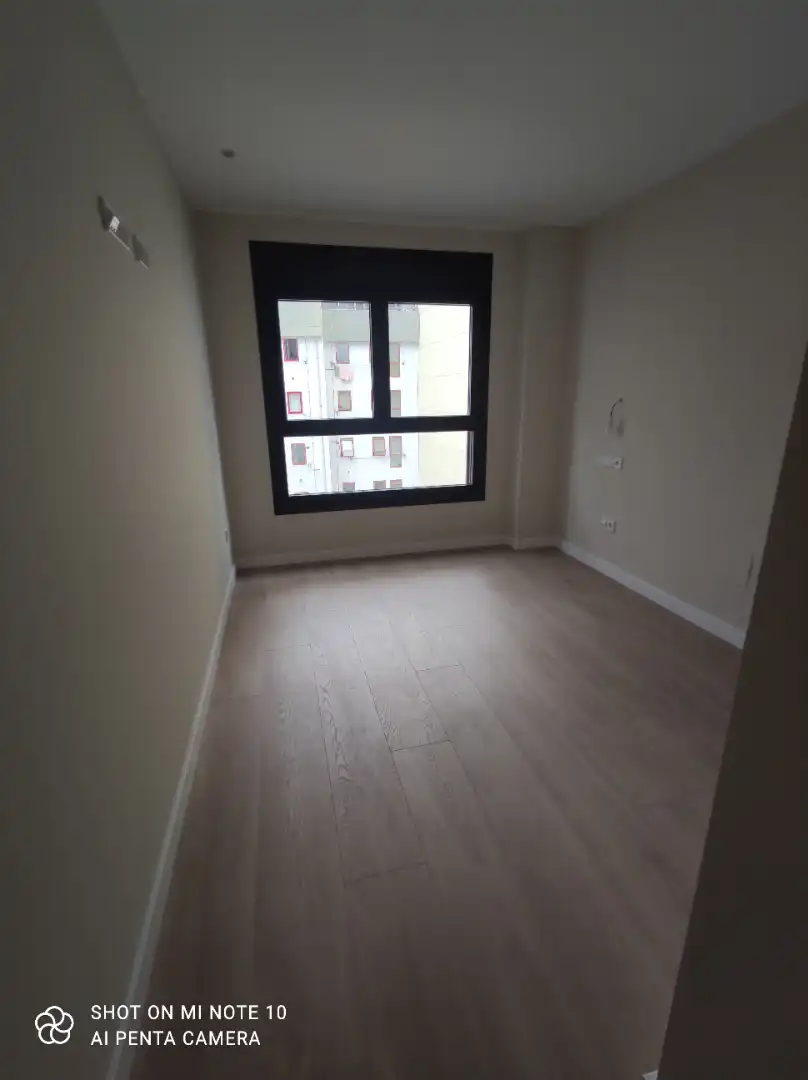 Habitación de Piso en venta en A Coruña Capital  con Calefacción, Parquet y Terraza