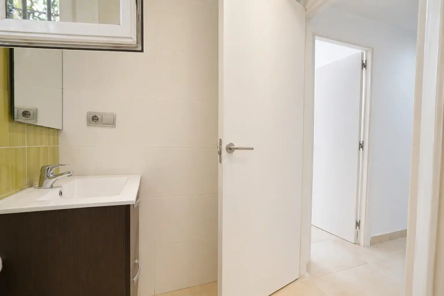 Piso en venta en Plaça Josep Maria Folch i Torres, Mestral