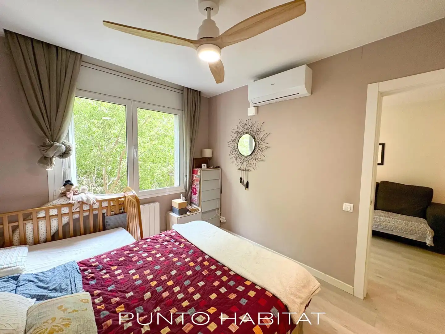 Habitación de Piso en venta en Barcelona con Aire acondicionado, Calefacción y Parquet