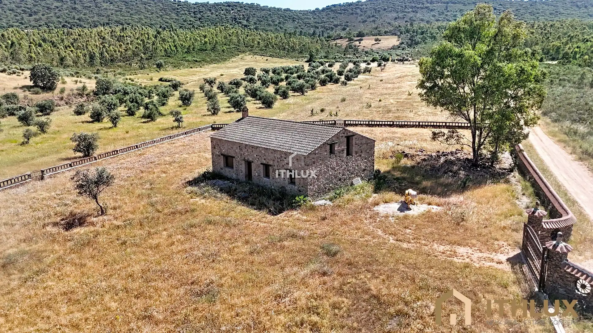 Finca rústica en venta en La Codosera con Terraza y Trastero