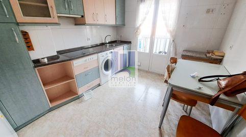 Foto 4 de Pis en venda a Valentin Jalon, Los Vadillos - R. Sanitaria - Pozanos, Burgos Capital