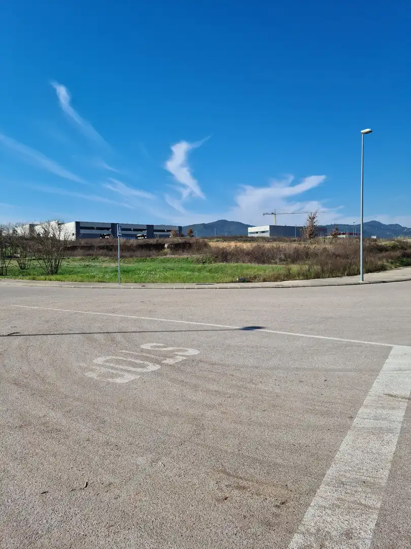 Terreno industrial en venta en Santa Coloma de Farners