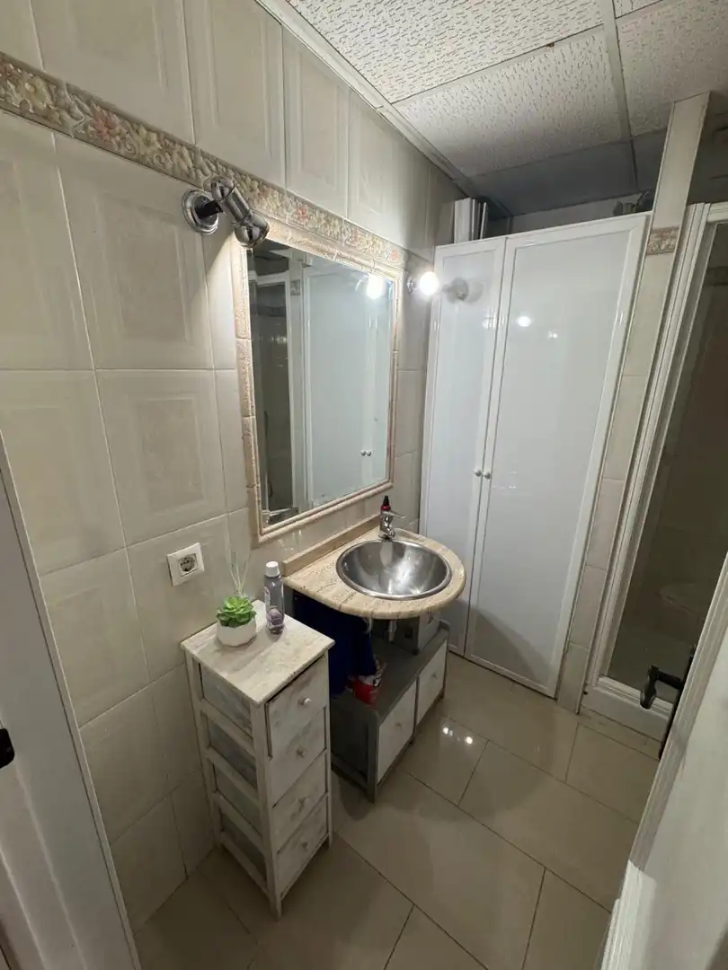 Bathroom of Houses for sale in Sevilla
