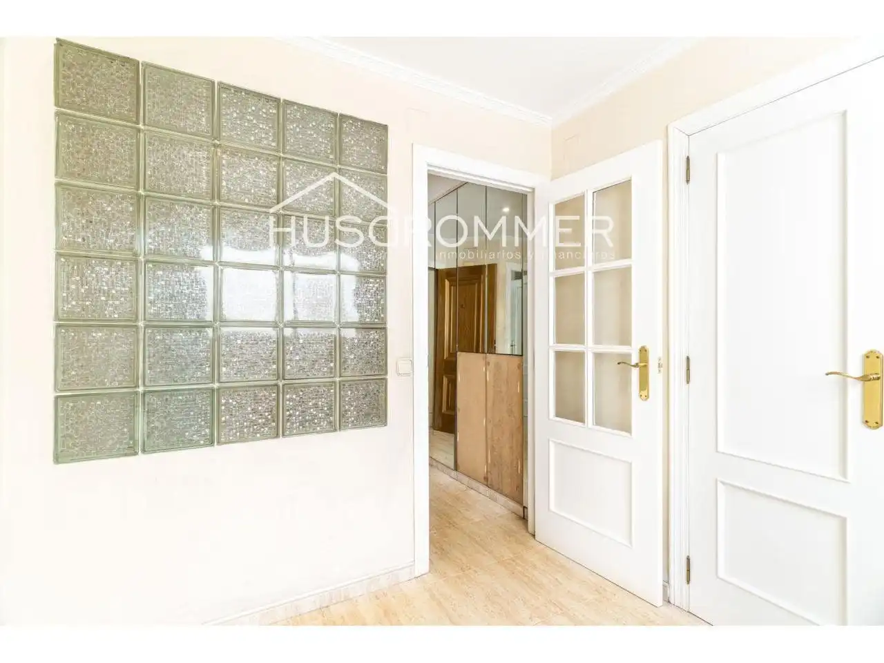 Houses for sale in Ramón y Cajal, Centro