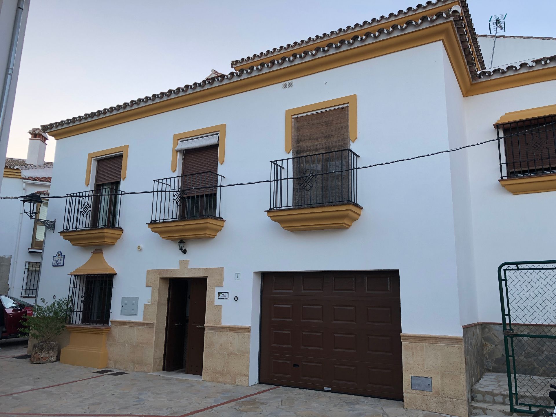 Exterior view of House or chalet for sale in Atajate  with Terrace and Furnished