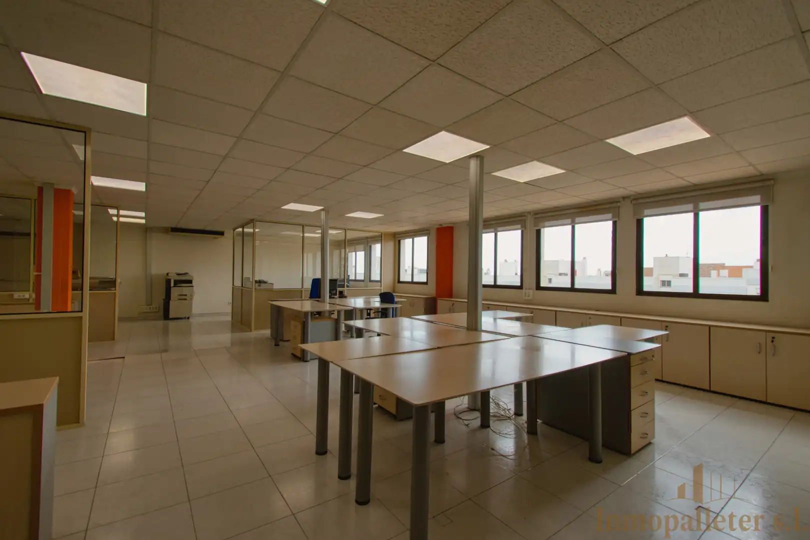 Büro zum Verkauf in Valencia mit Klimaanlage und Möbliert