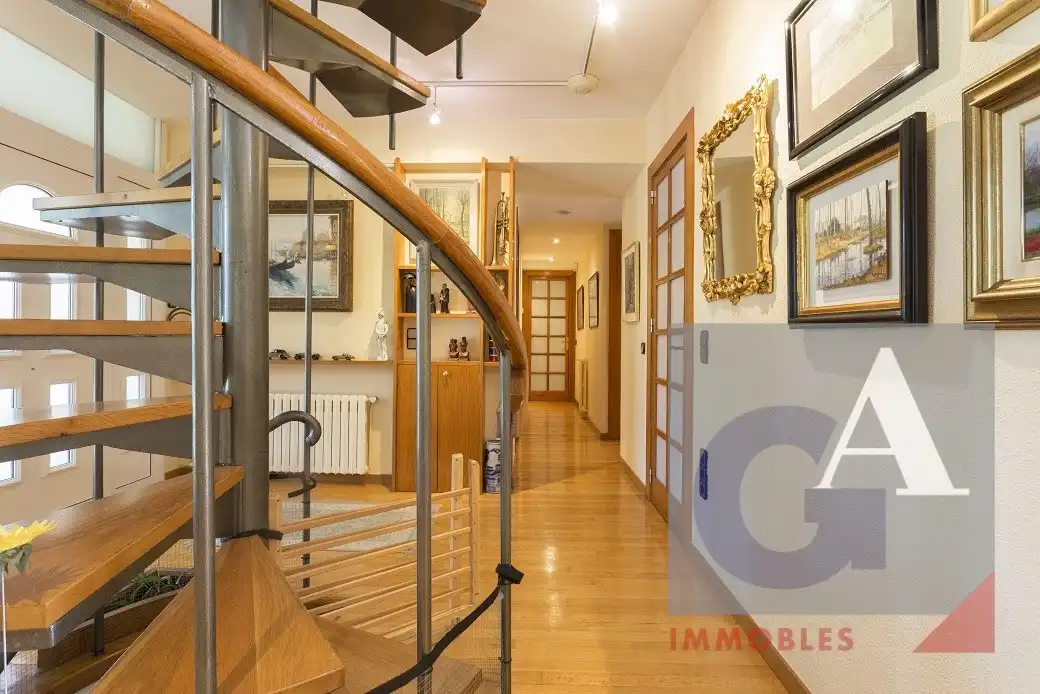Casa amb terrassa en venda a La Vall d'en Bas, imagen 22