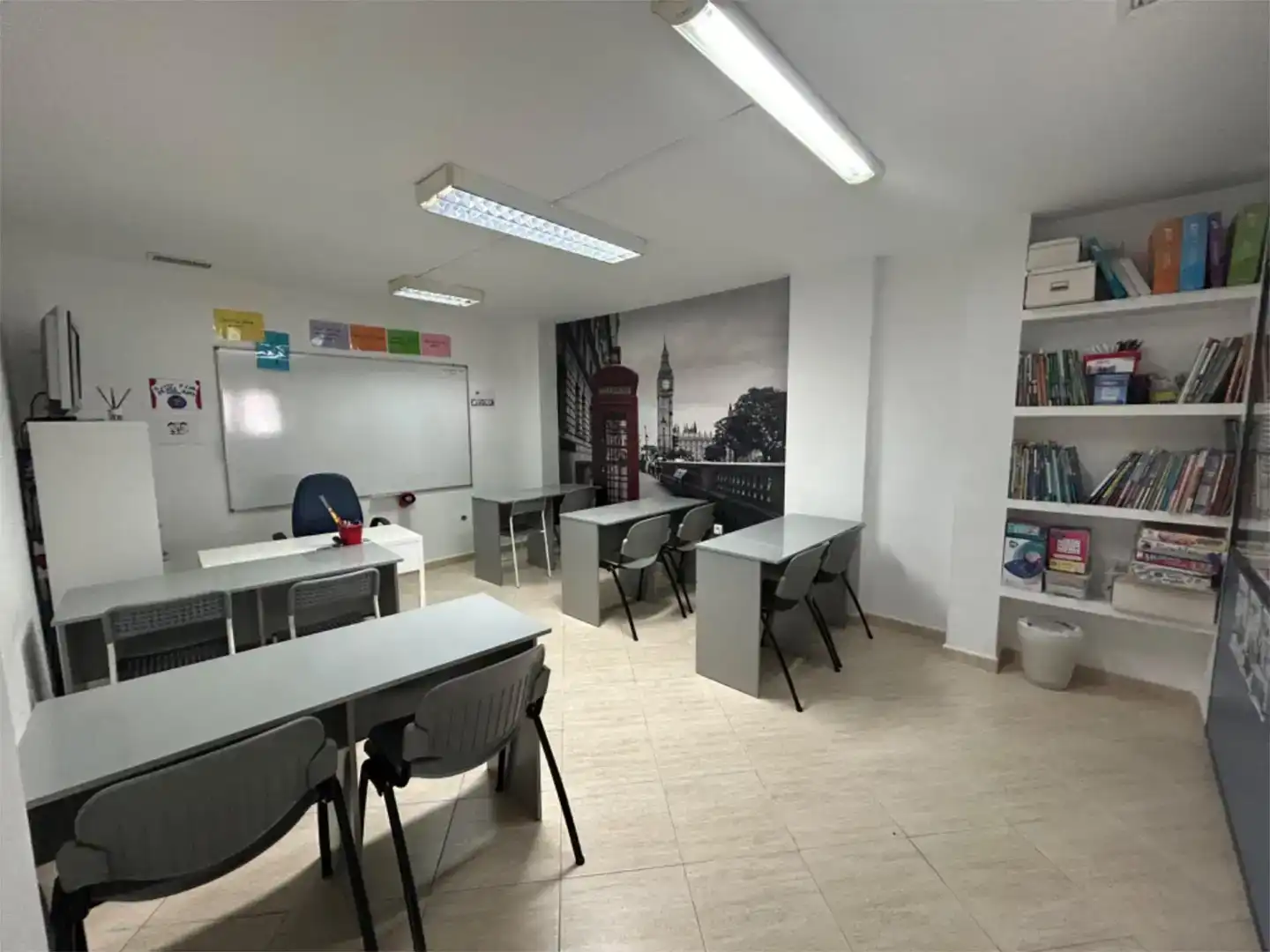 Local de alquiler en Torremolinos con Aire acondicionado y Amueblado