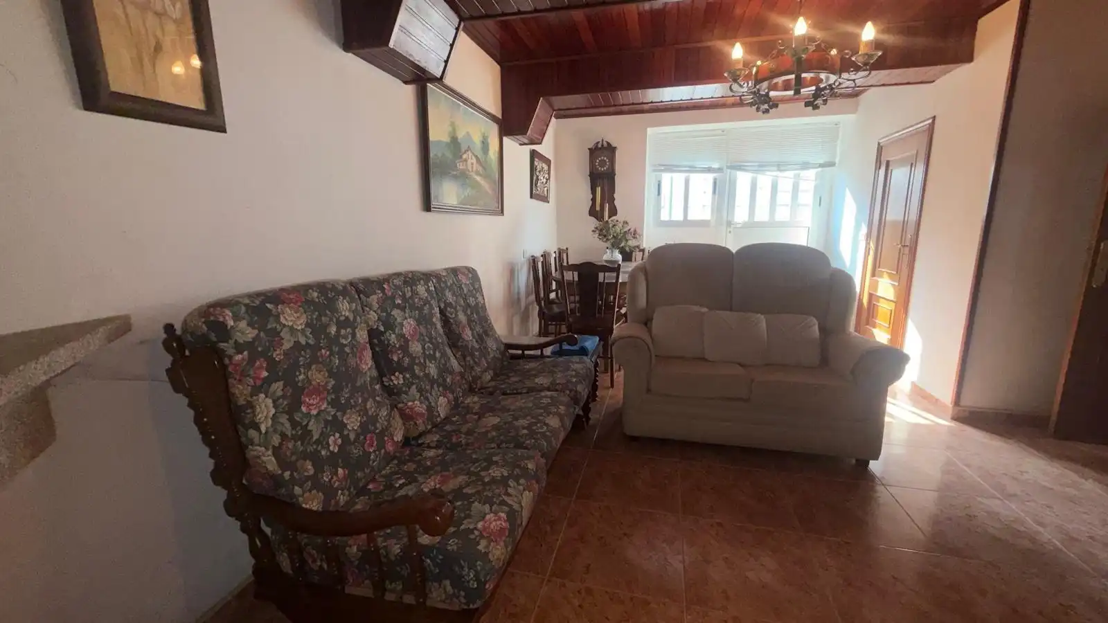 Sala d'estar de Casa o xalet de lloguer en Trasmiras amb Calefacció, Moblat i Balcó